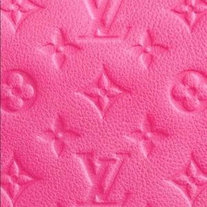 Meet your Posher, Rhiannon